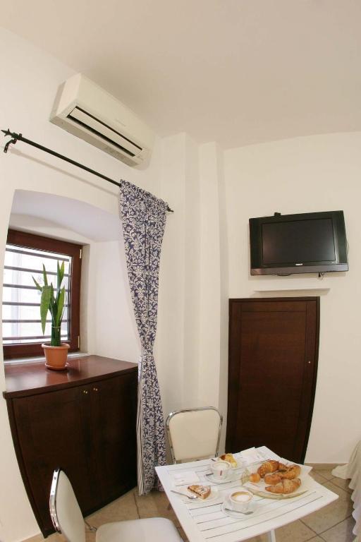 Saint Nicholas Plaza Hotel Bari Room photo
