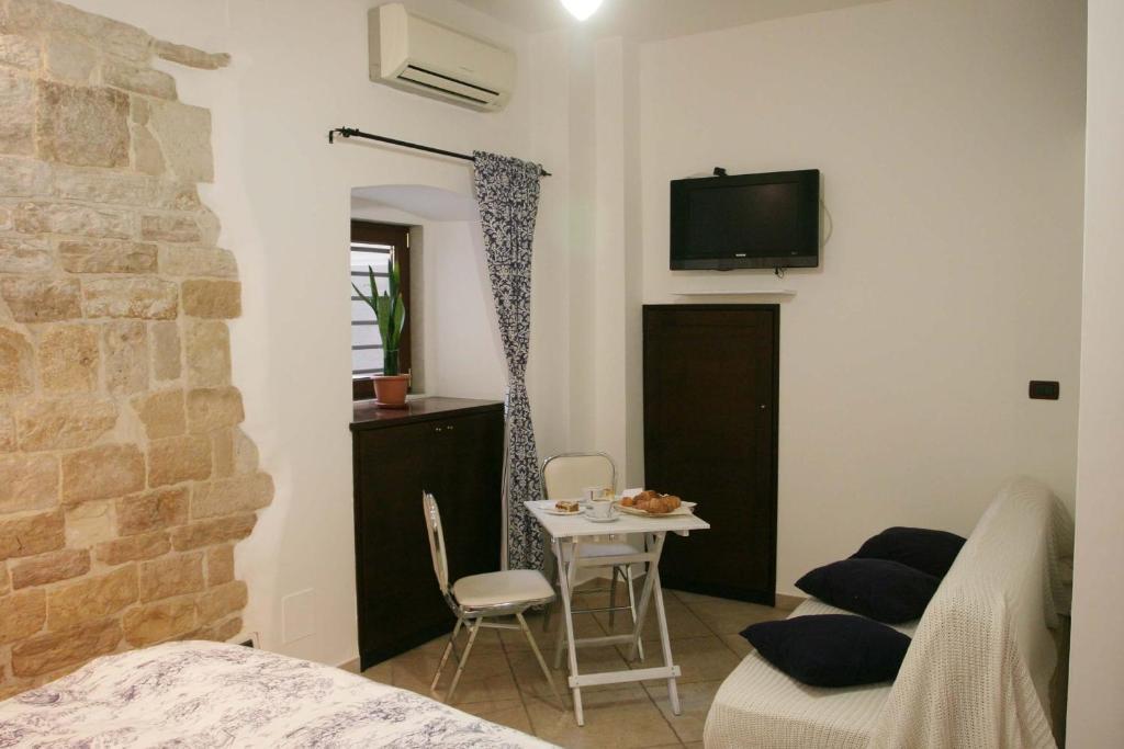 Saint Nicholas Plaza Hotel Bari Exterior photo