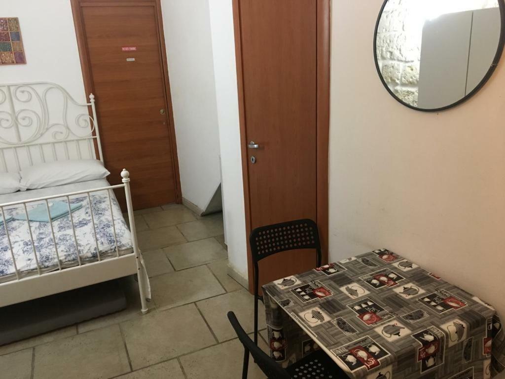 Saint Nicholas Plaza Hotel Bari Exterior photo